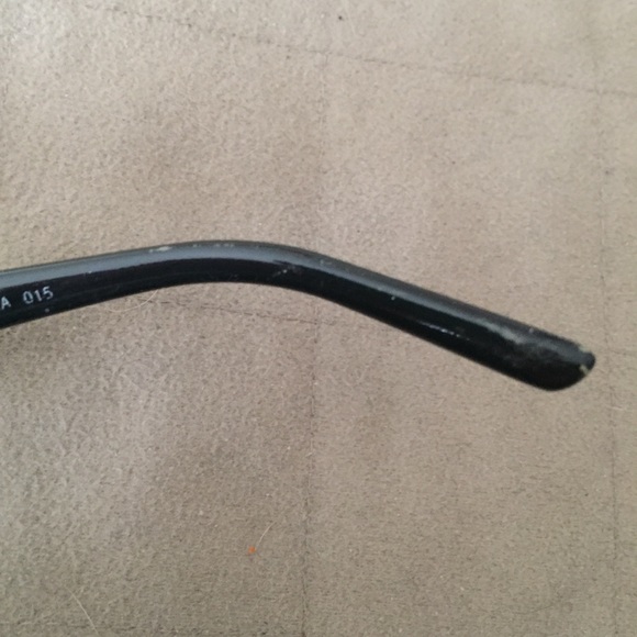 Black Large Cat Eye Sunglasses - Picture 4 of 5